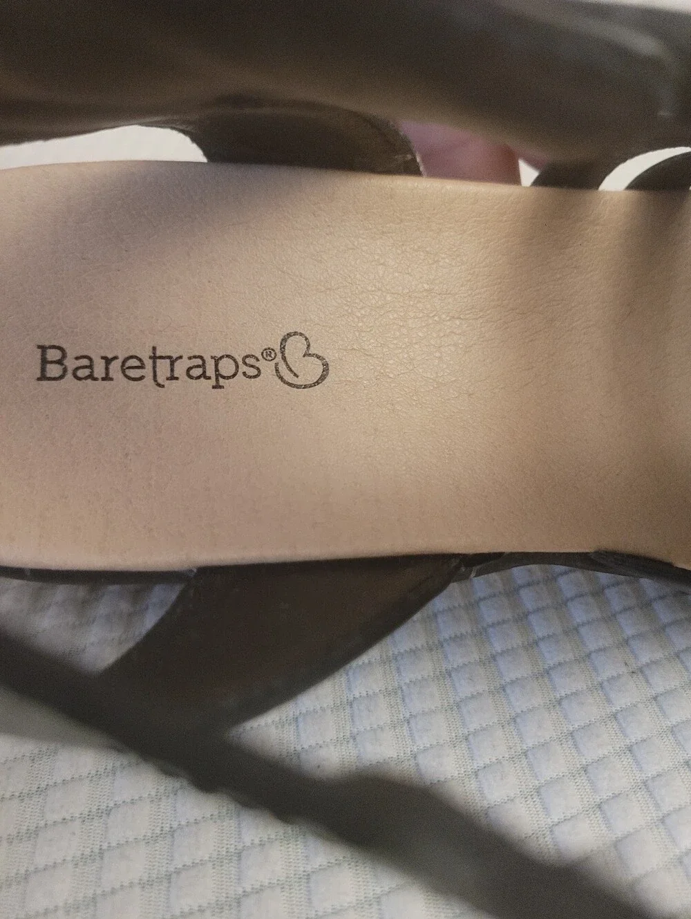 BareTraps comfortable black